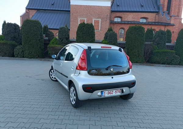 Peugeot 107 cena 13900 przebieg: 122100, rok produkcji 2011 z Szczawno-Zdrój małe 497